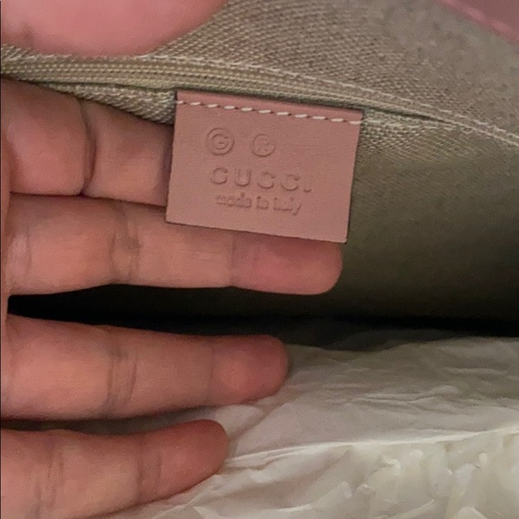 Gucci Large Leather Micro GG Guccissima Purse - Picture 5 of 9
